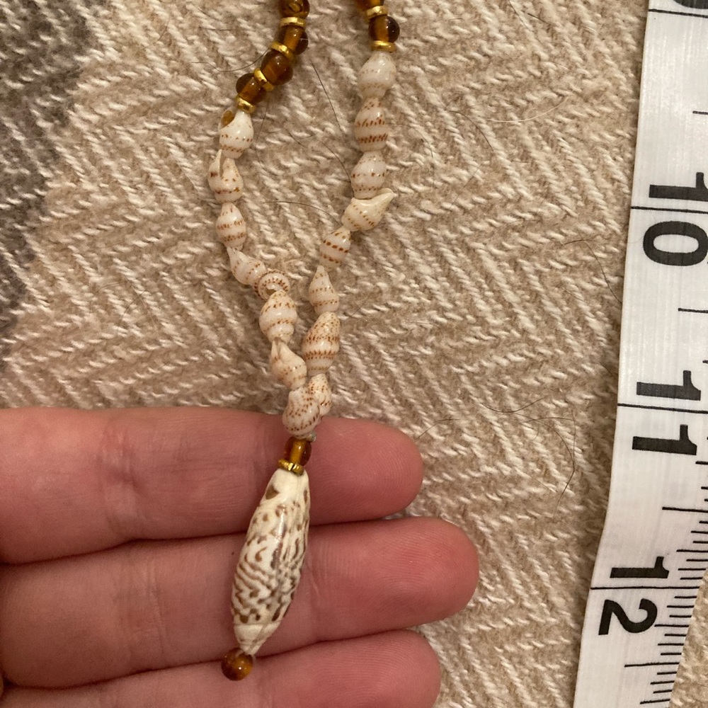 Vintage seashell beaded necklace